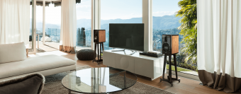 Quad REVELA 1 (High Gloss Walnut/Black) 