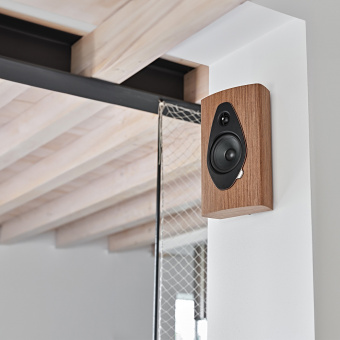 Sonus Faber Sonetto Wall G2 (Walnut wood & leather)  