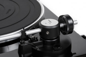 Thorens TD 204 (High gloss black)