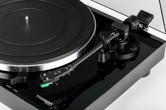 Thorens TD 202 (black)
