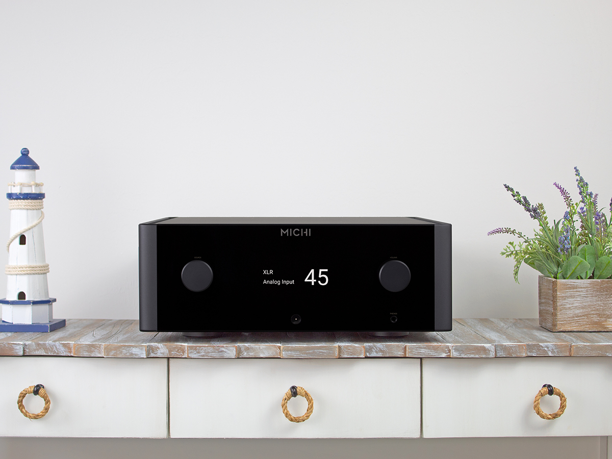 Rotel - новинки Michi X5 и X3 в HiFi-Самара!