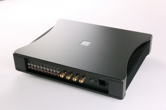 Rega Aethos (2х125 Вт) black